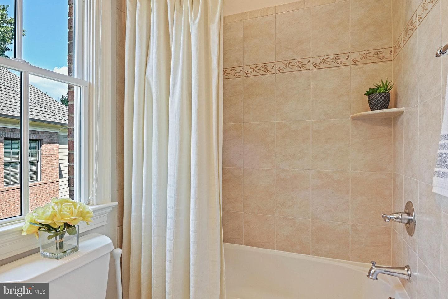 8424 Falcone Pointe Way photo 28