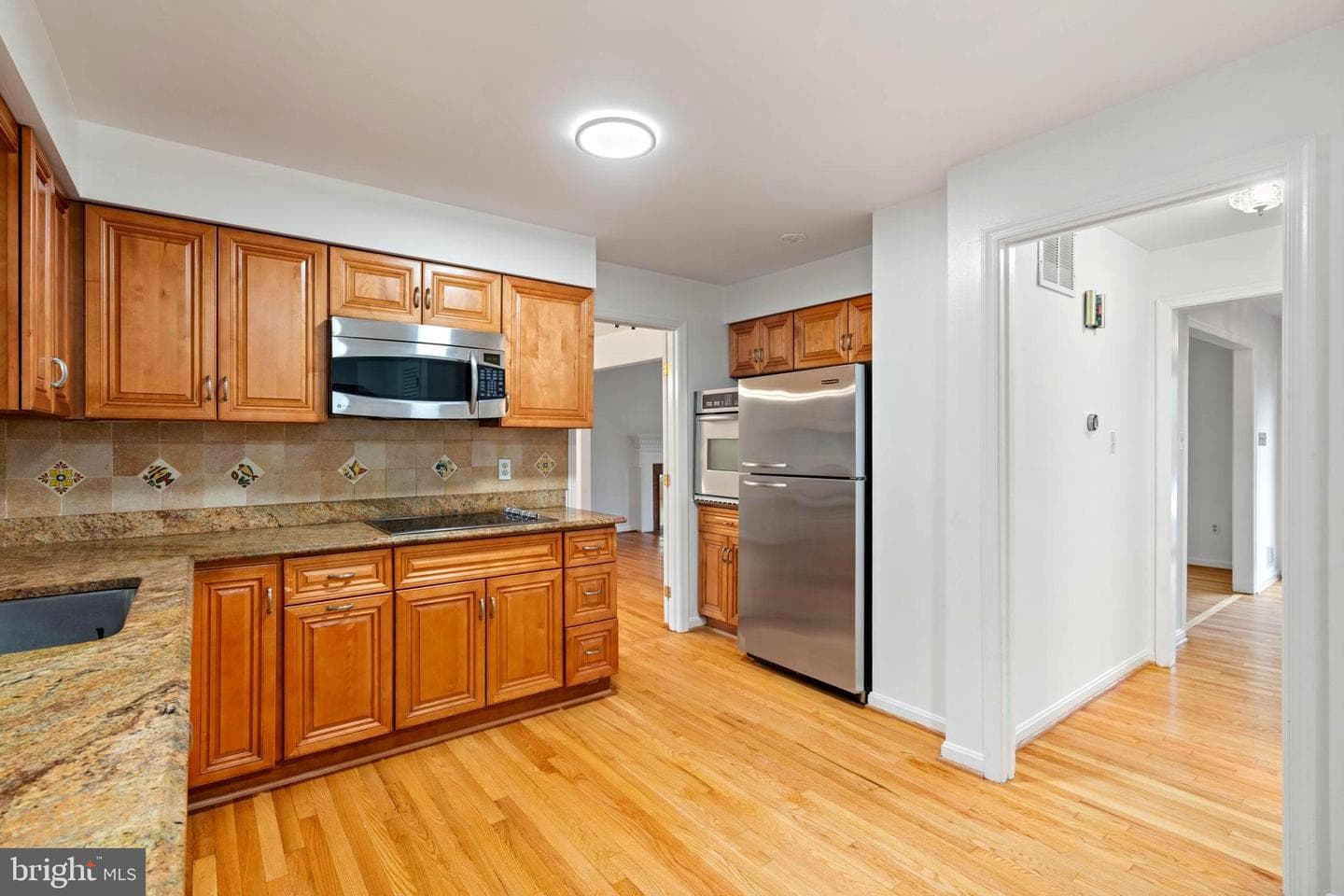 1116 Randolph Road photo 16