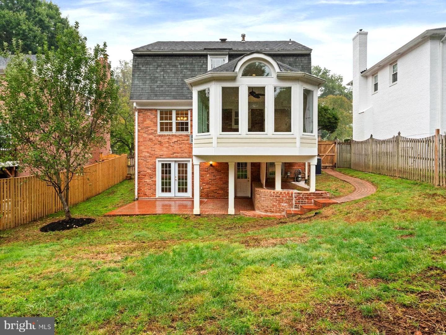 1116 Randolph Road photo 3