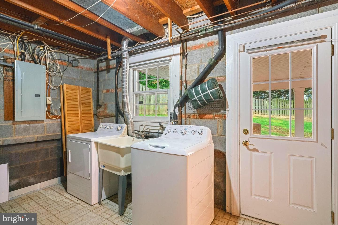 1116 Randolph Road photo 37