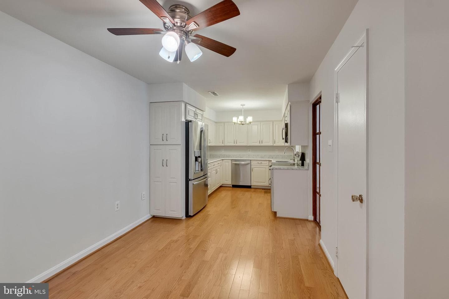 3680 Persimmon Circle photo 18