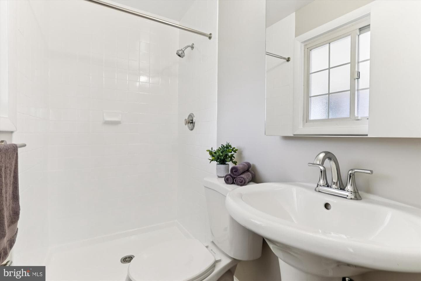 7810 College Lane photo 32