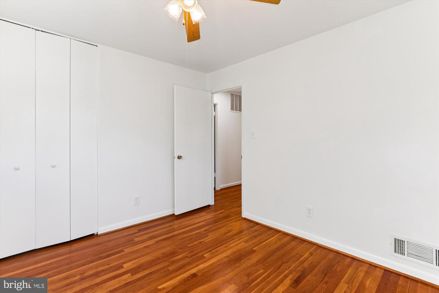 7810 College Lane photo 36