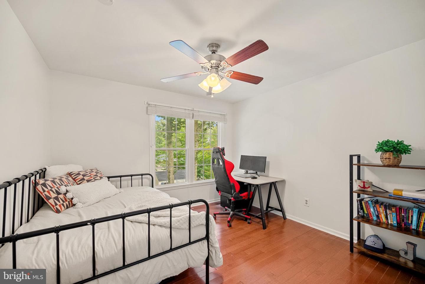 7838 Roundabout Way photo 32