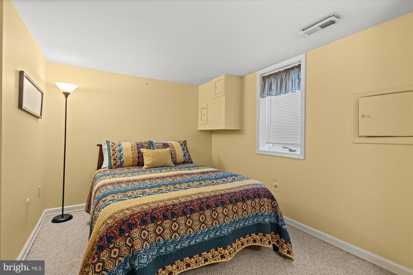 1104 Lyndale Drive photo 40