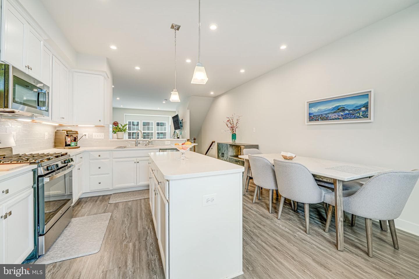 2646 Velocity Road photo 6