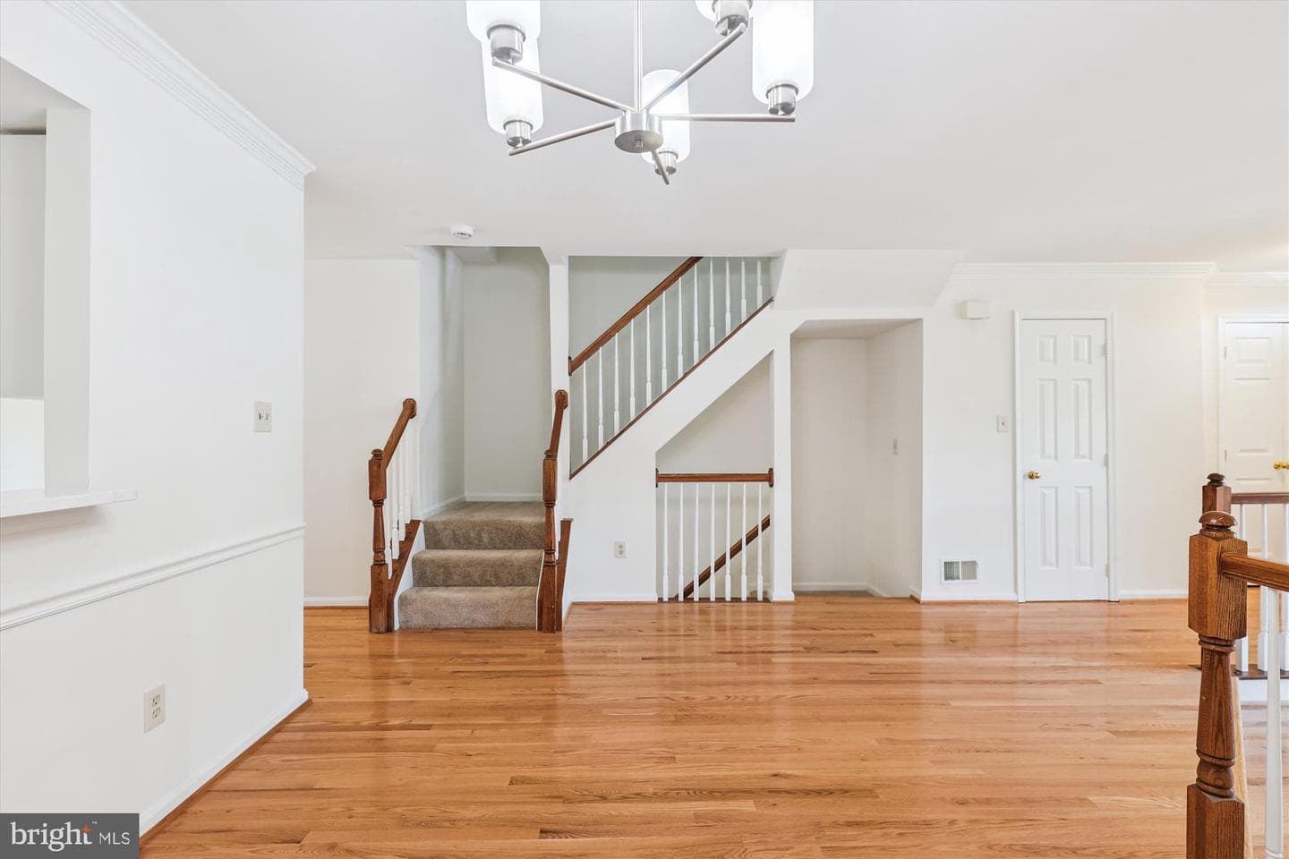 8840 Eagle Rock Lane photo 11