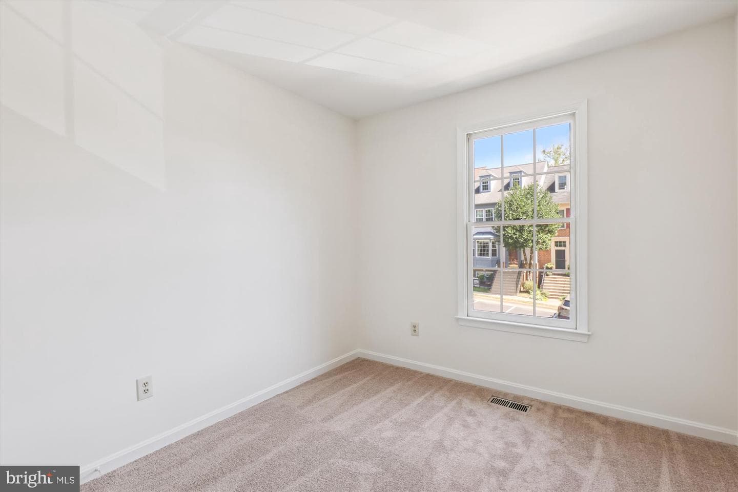 8840 Eagle Rock Lane photo 36