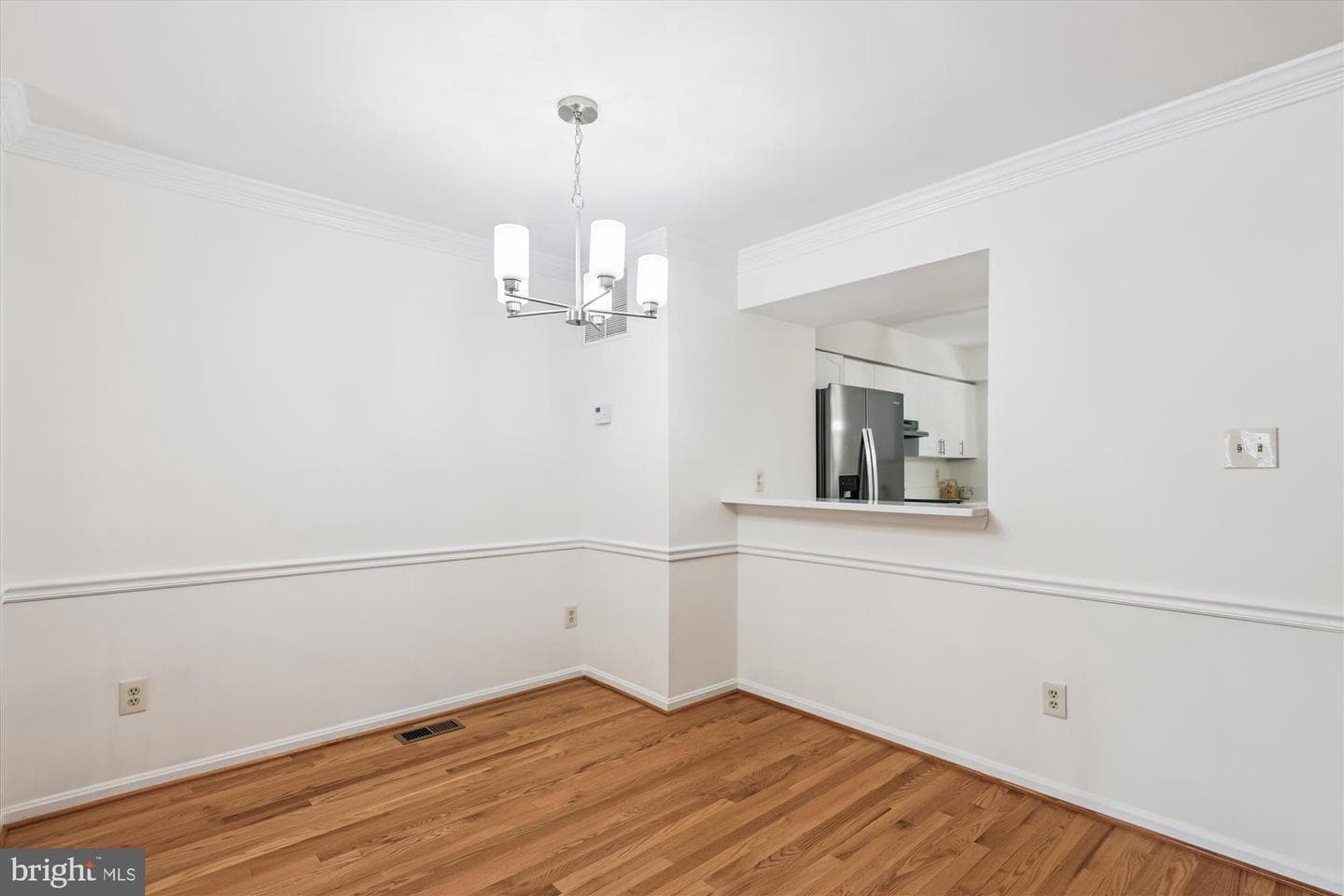 8840 Eagle Rock Lane photo 9