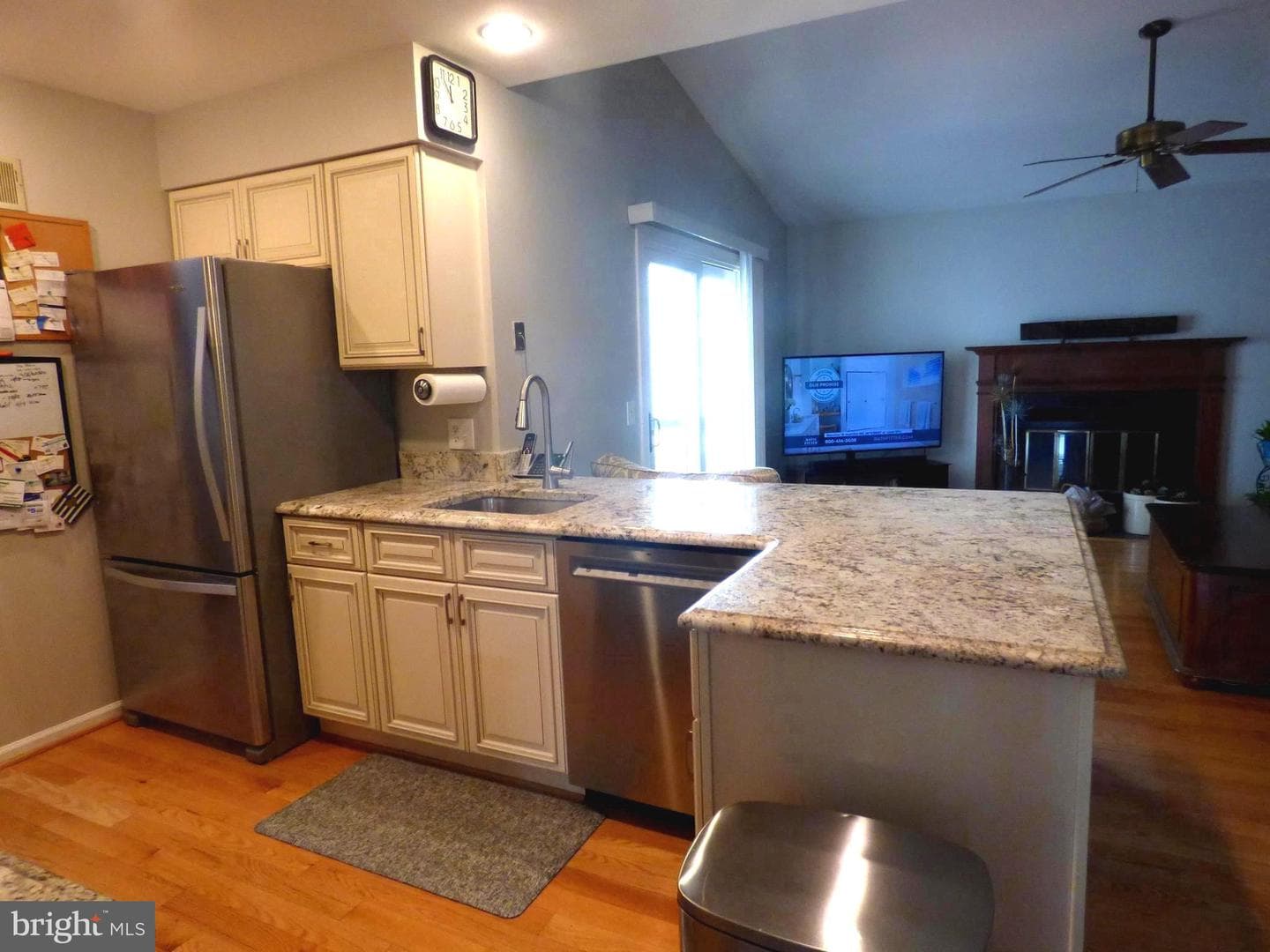 5515 Belle Pond Drive photo 13