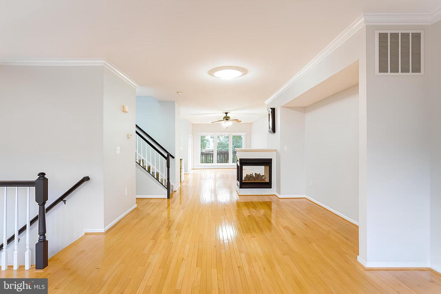 13584 Cedar Run Lane photo 3