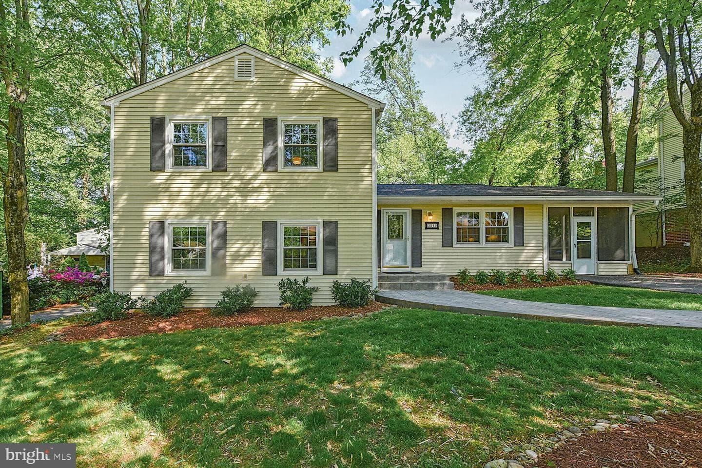 2241 Senseney Lane photo 2
