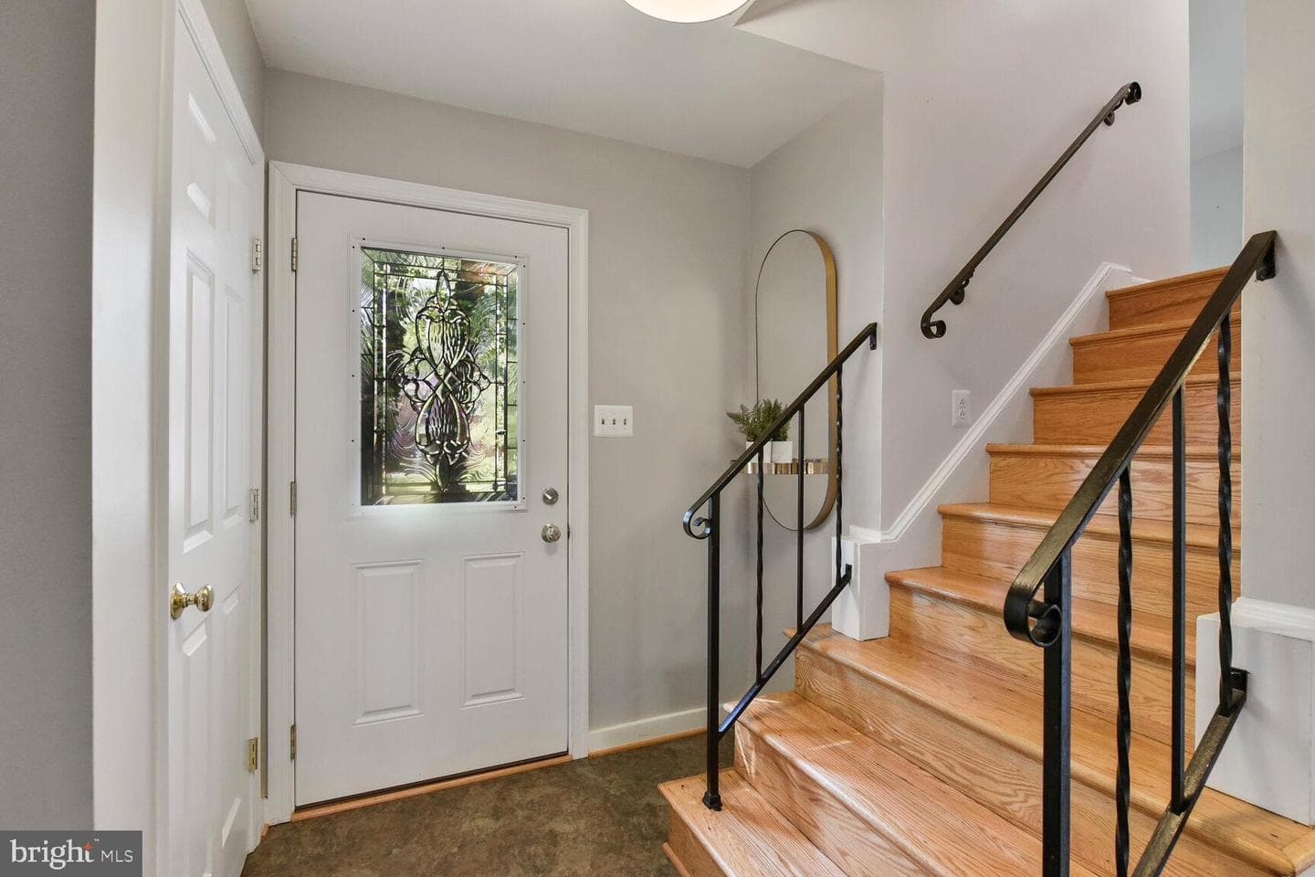 2241 Senseney Lane photo 4