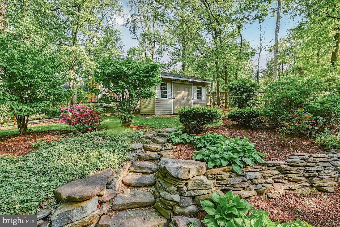 2241 Senseney Lane photo 49