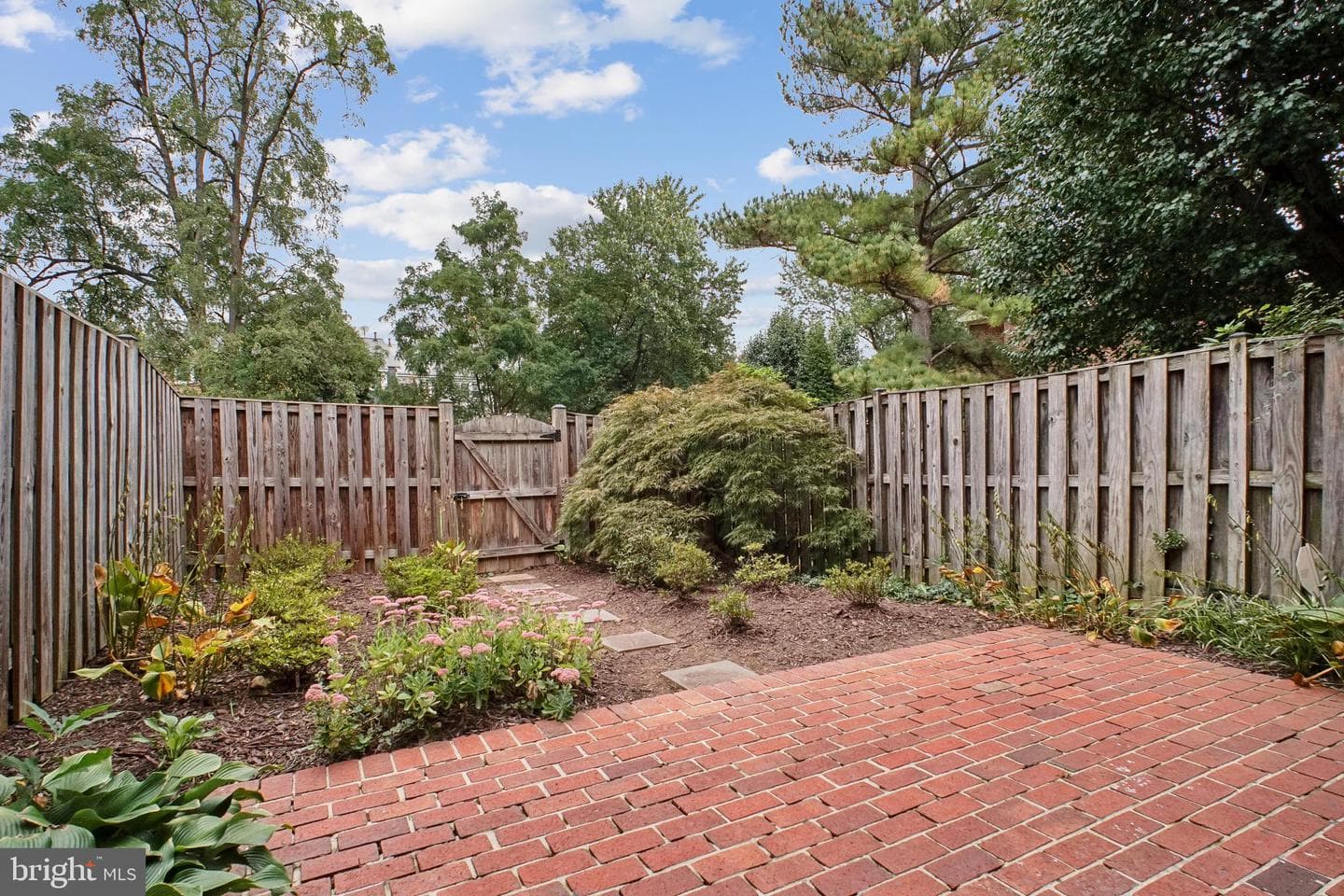 5936 Munson Court photo 46