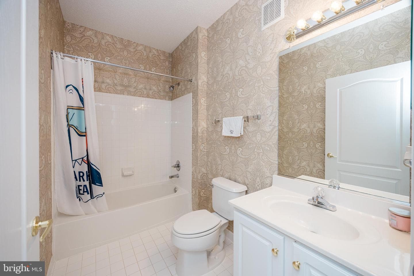 12161 Abington Hall Place #202 photo 19