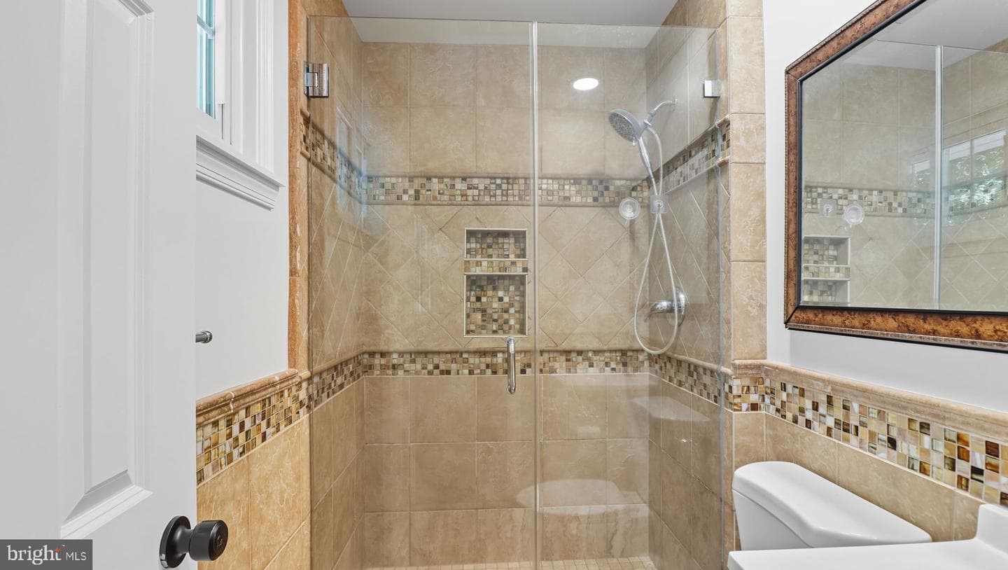 5205 Southampton Drive photo 21
