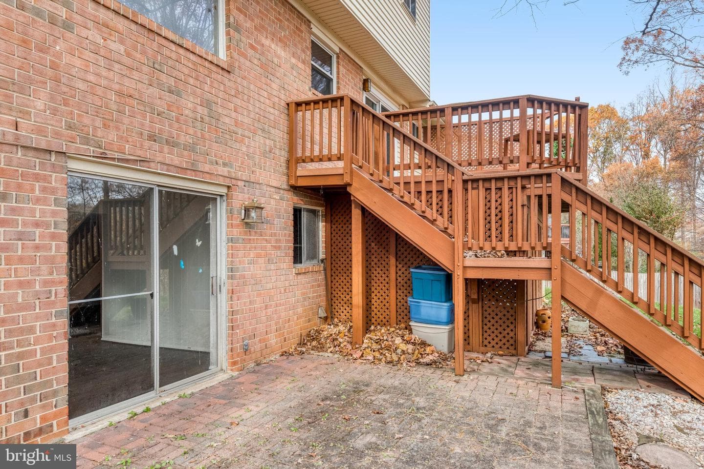 5370 Gainsborough Drive photo 35