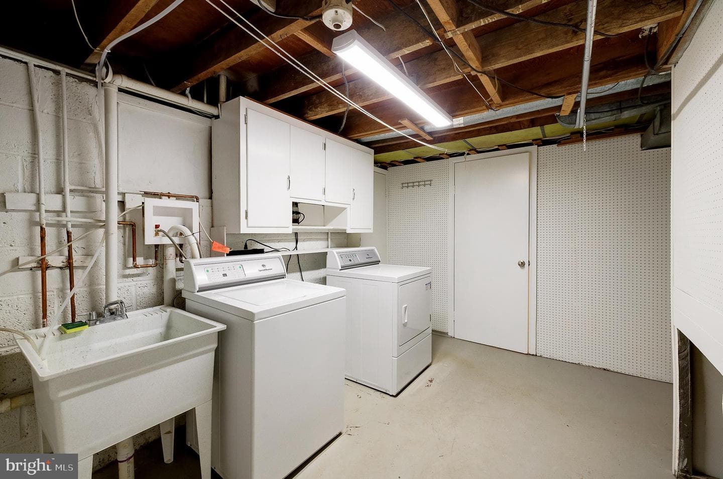 2908 Madison Place photo 38