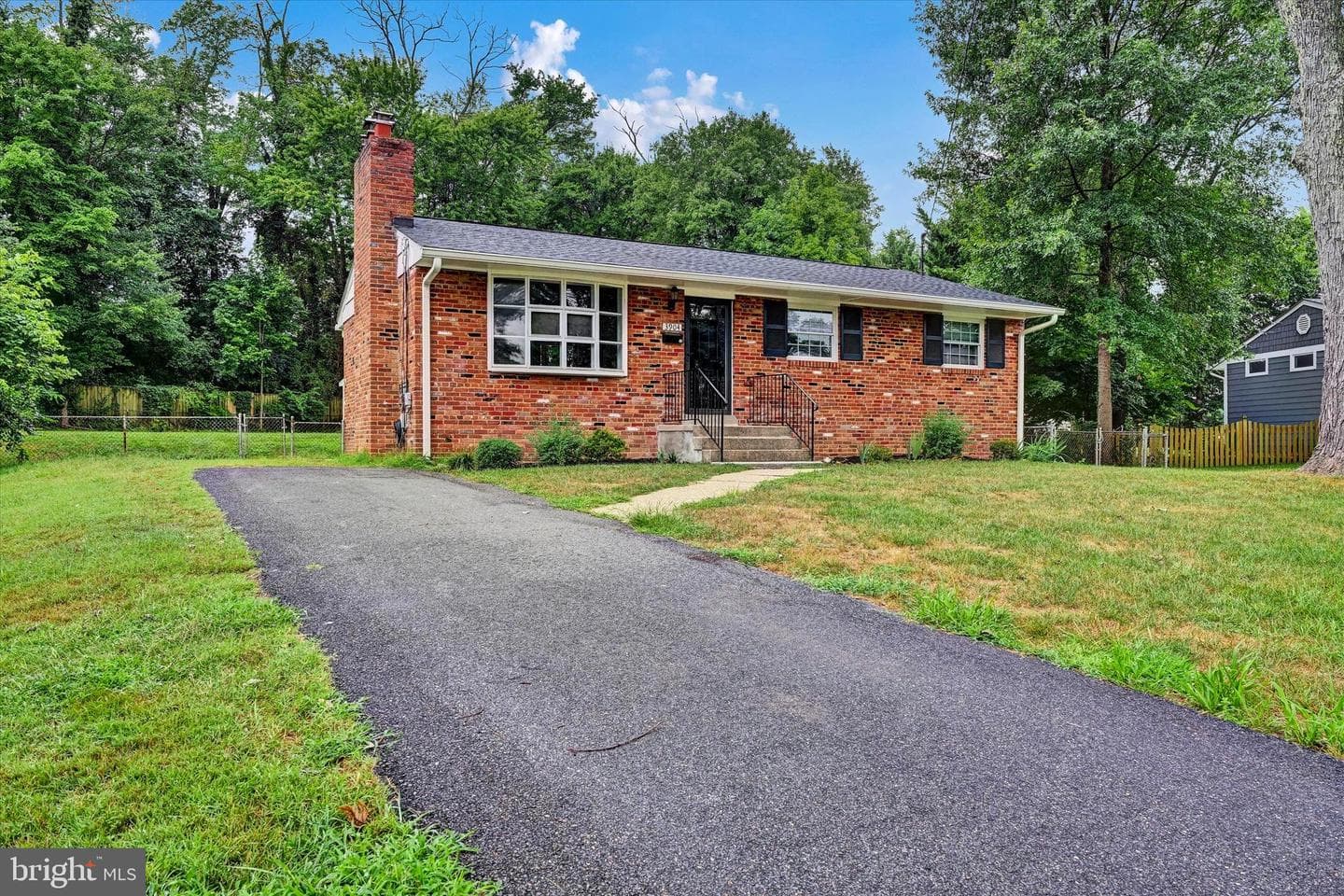 3904 Egan Drive photo 2
