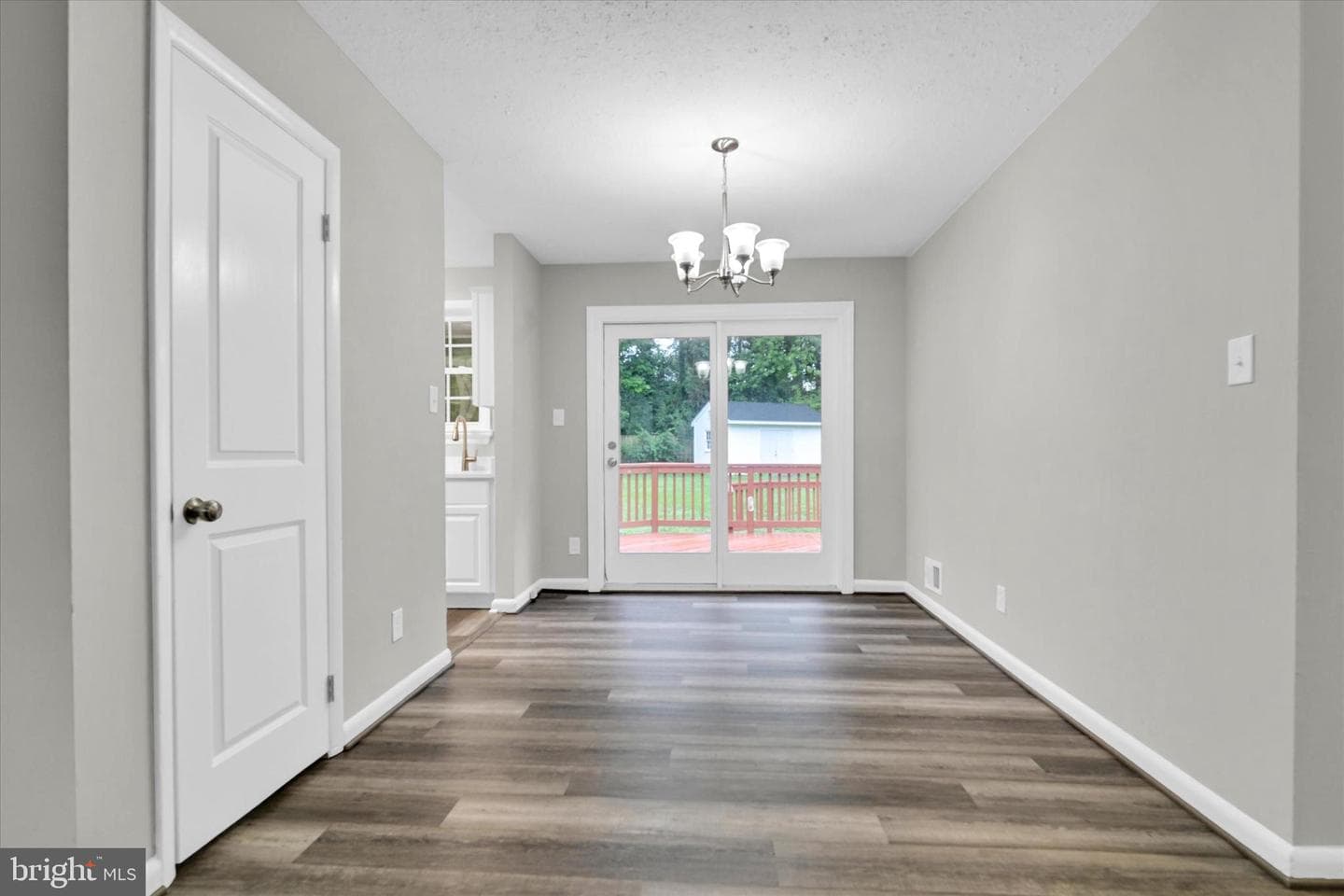 3904 Egan Drive photo 4