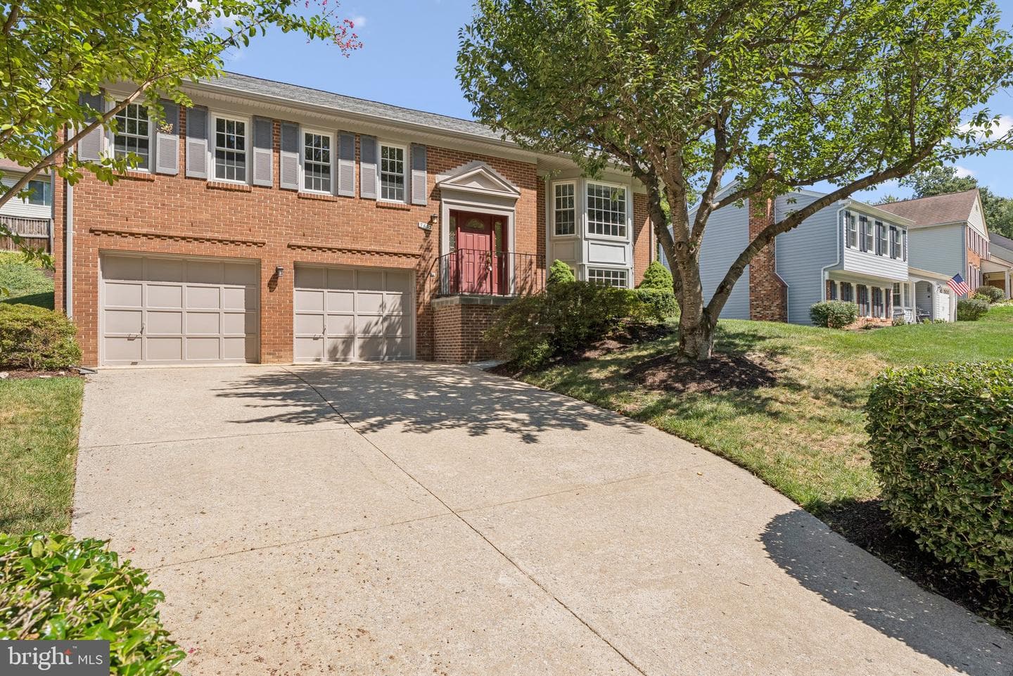 7633 Chancellor Way photo 2