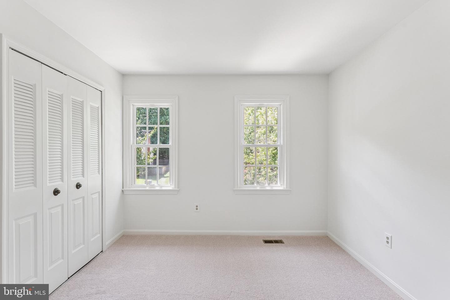 7633 Chancellor Way photo 25