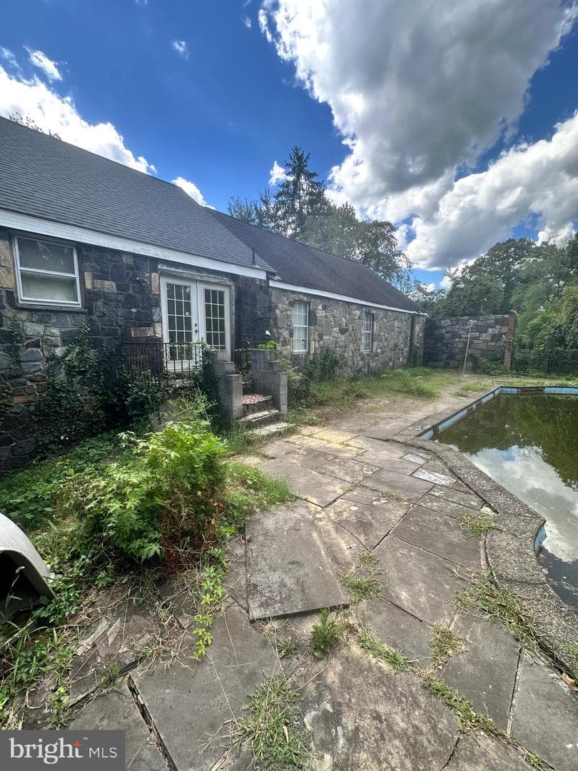 1700 Collingwood Road photo 4
