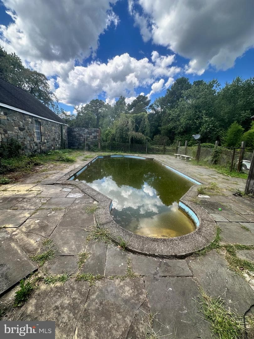 1700 Collingwood Road photo 6