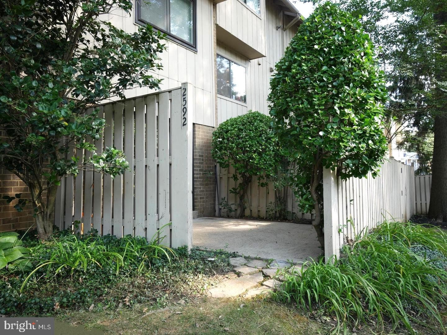 2592 Glengyle Drive #116 photo 19