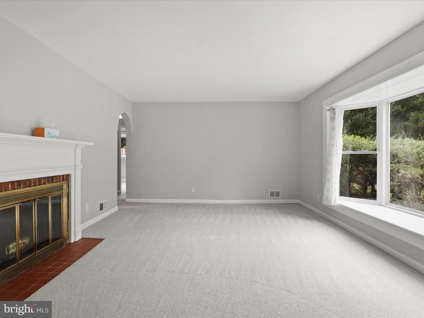 7533 Hollindale photo 19