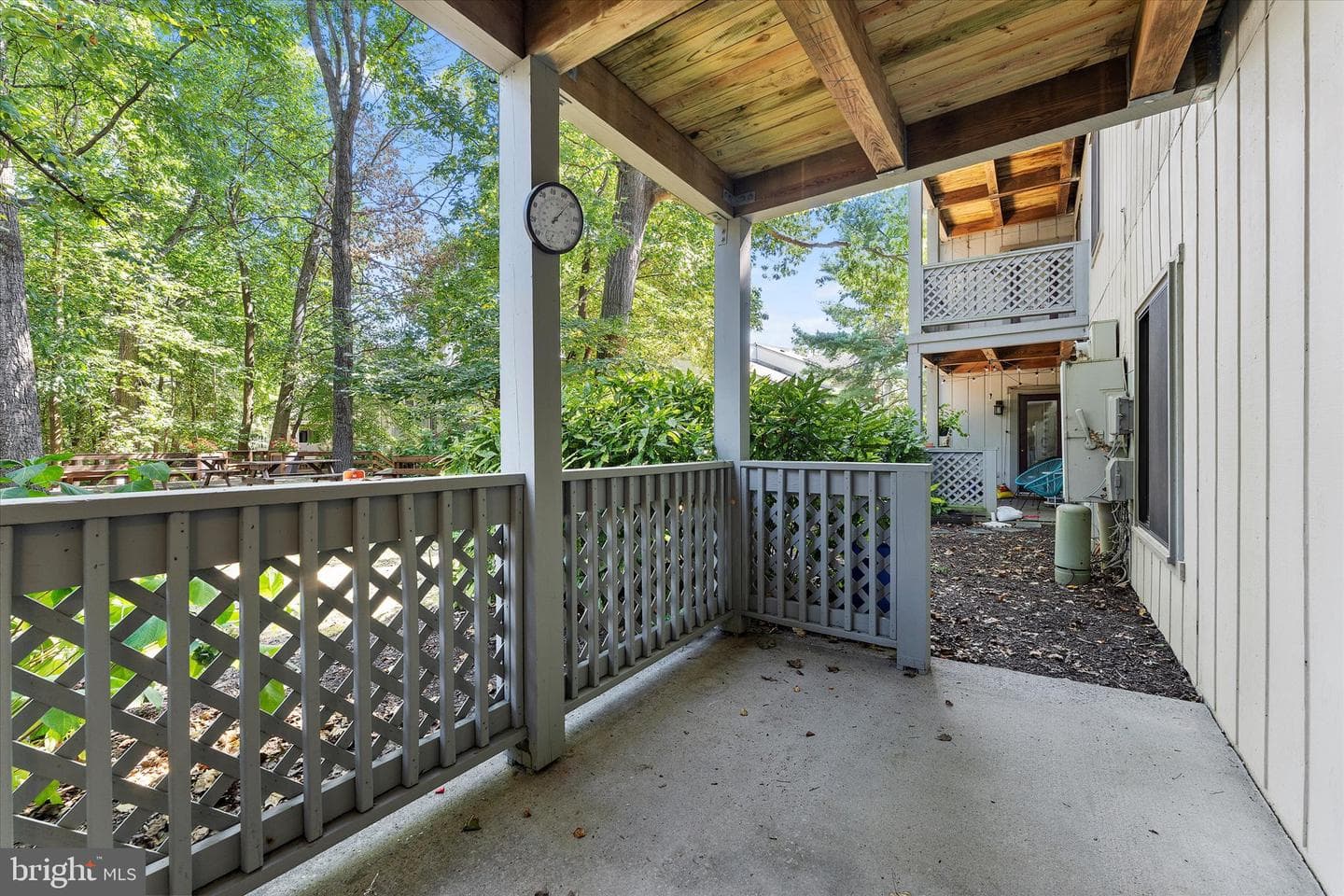 2245 Hunters Run Drive photo 32