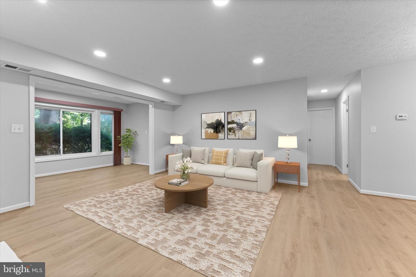 2245 Hunters Run Drive photo 4