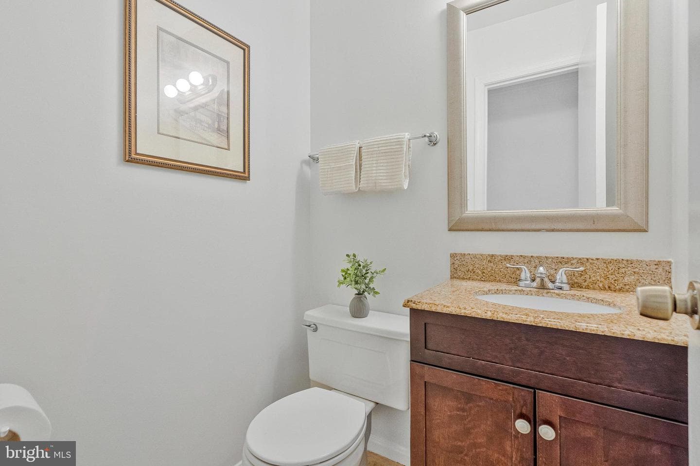 5216 Dunleigh Drive photo 23