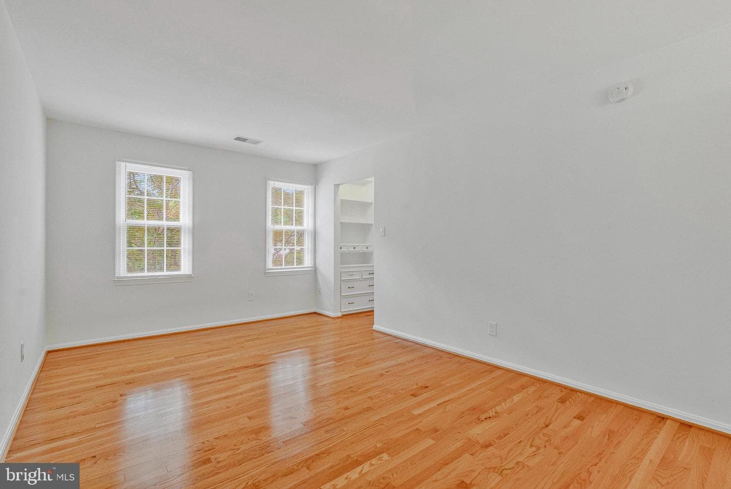 5216 Dunleigh Drive photo 28