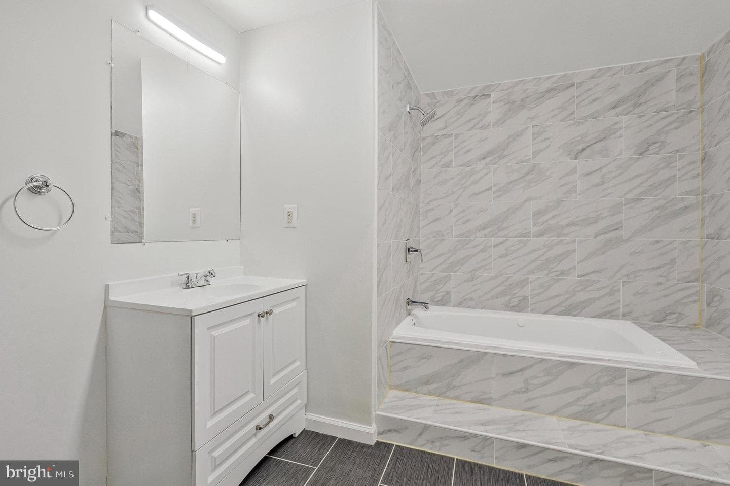 5216 Dunleigh Drive photo 43
