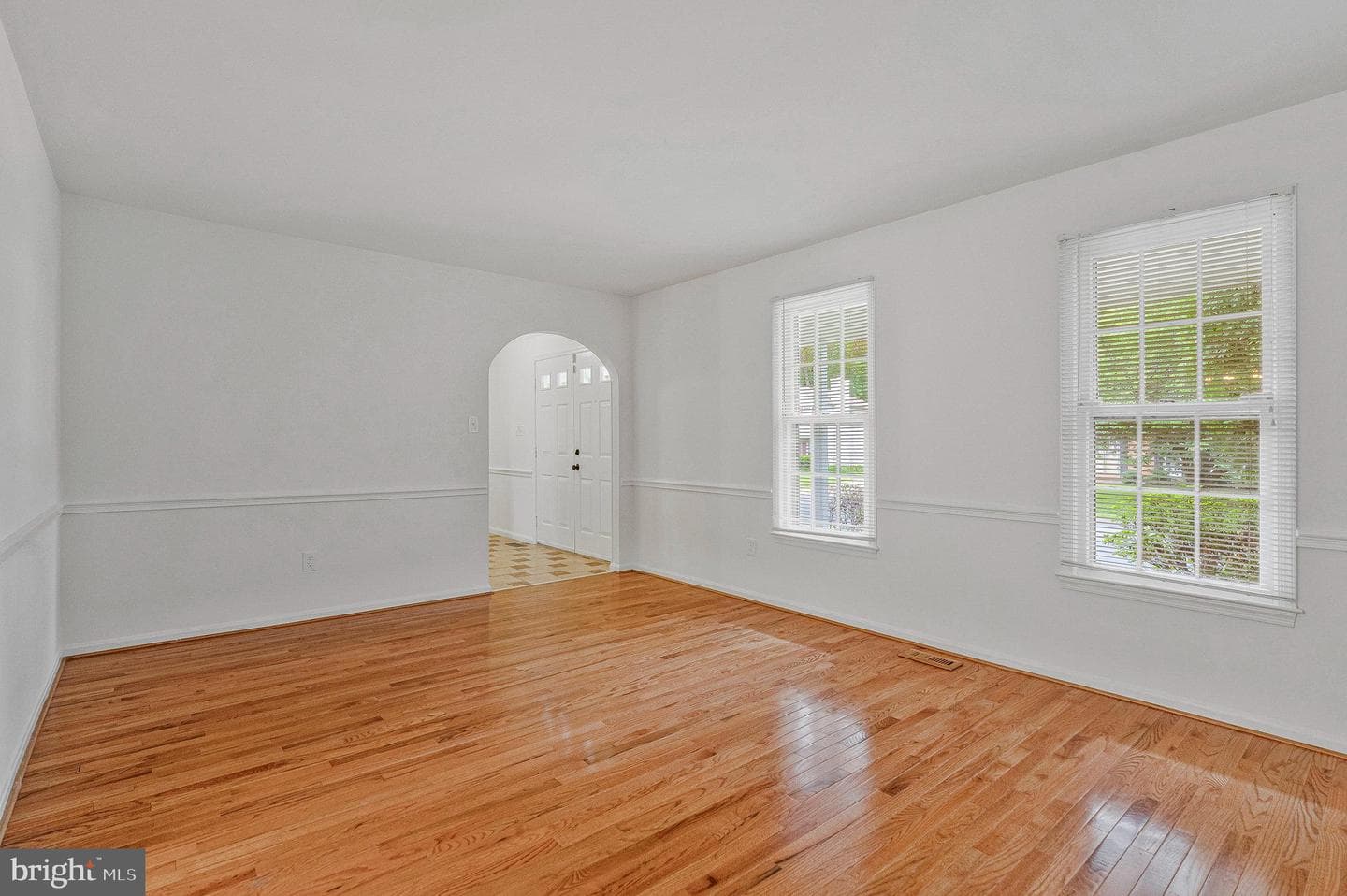 5216 Dunleigh Drive photo 8