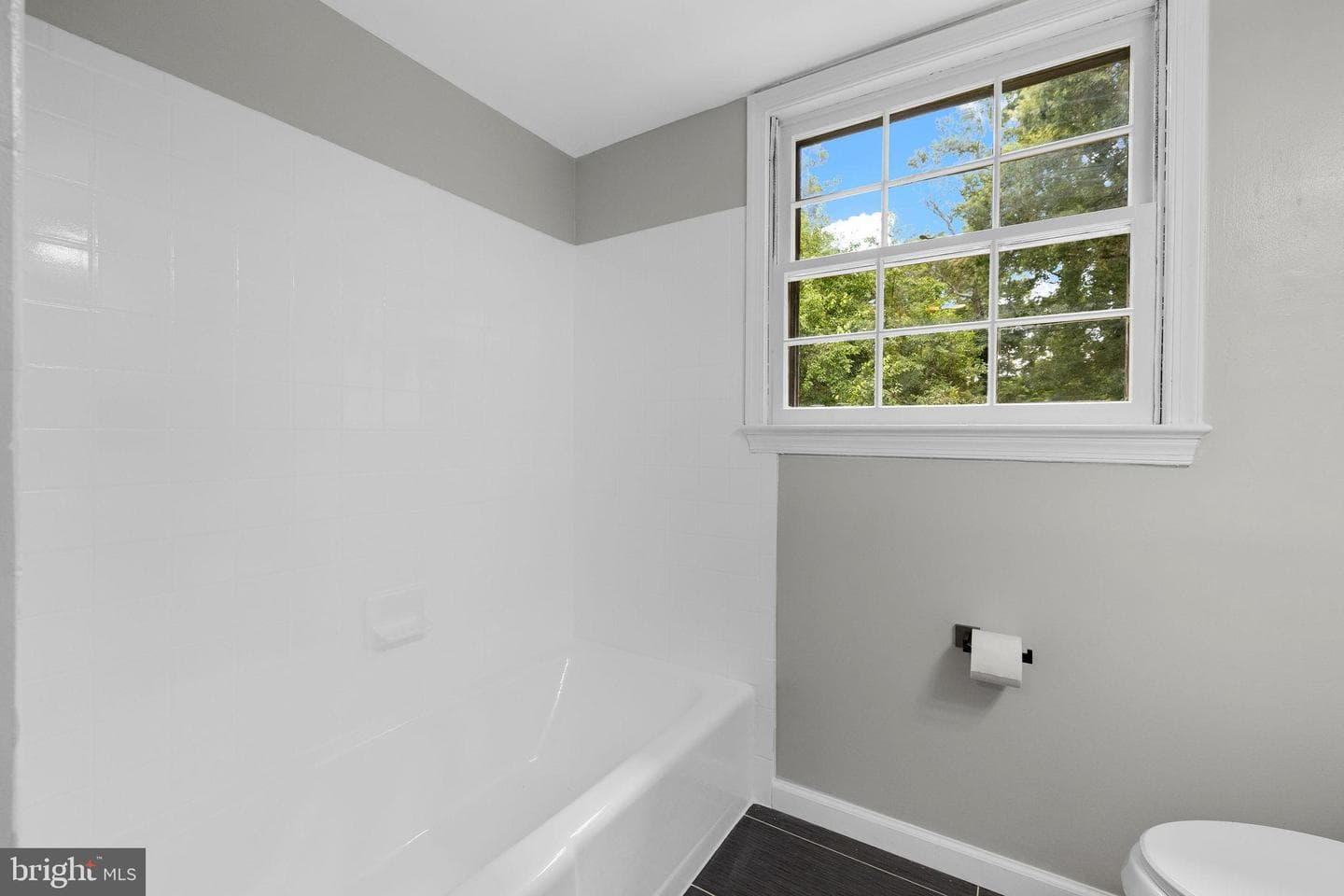 8614 Gateshead Road photo 44