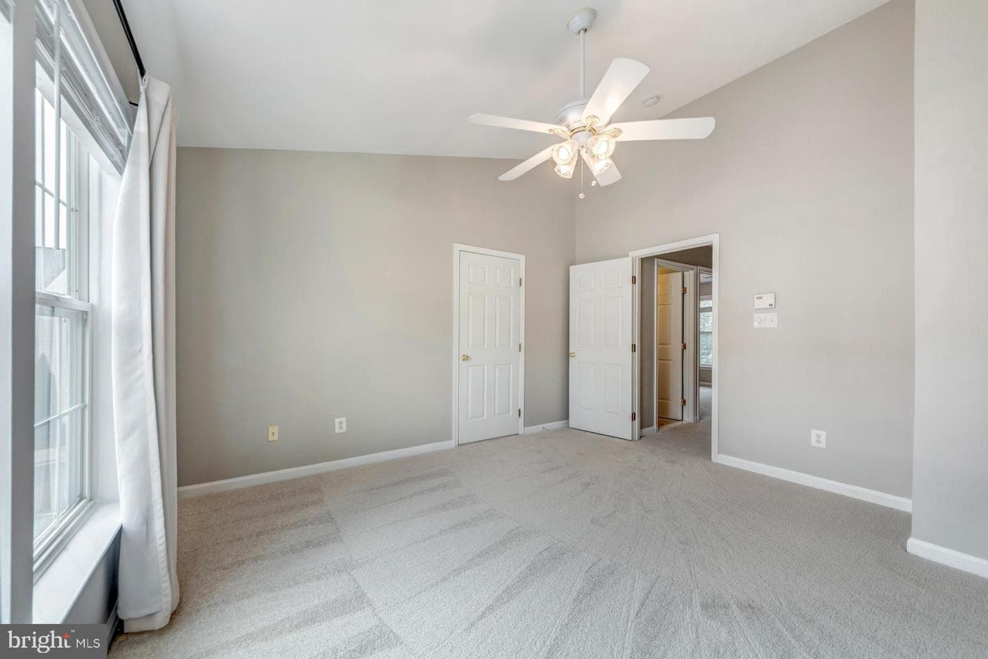 6413 Lureta Ann Lane photo 11