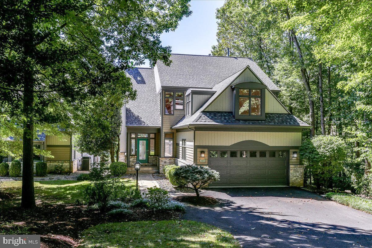 1460 Waterfront Road photo 2