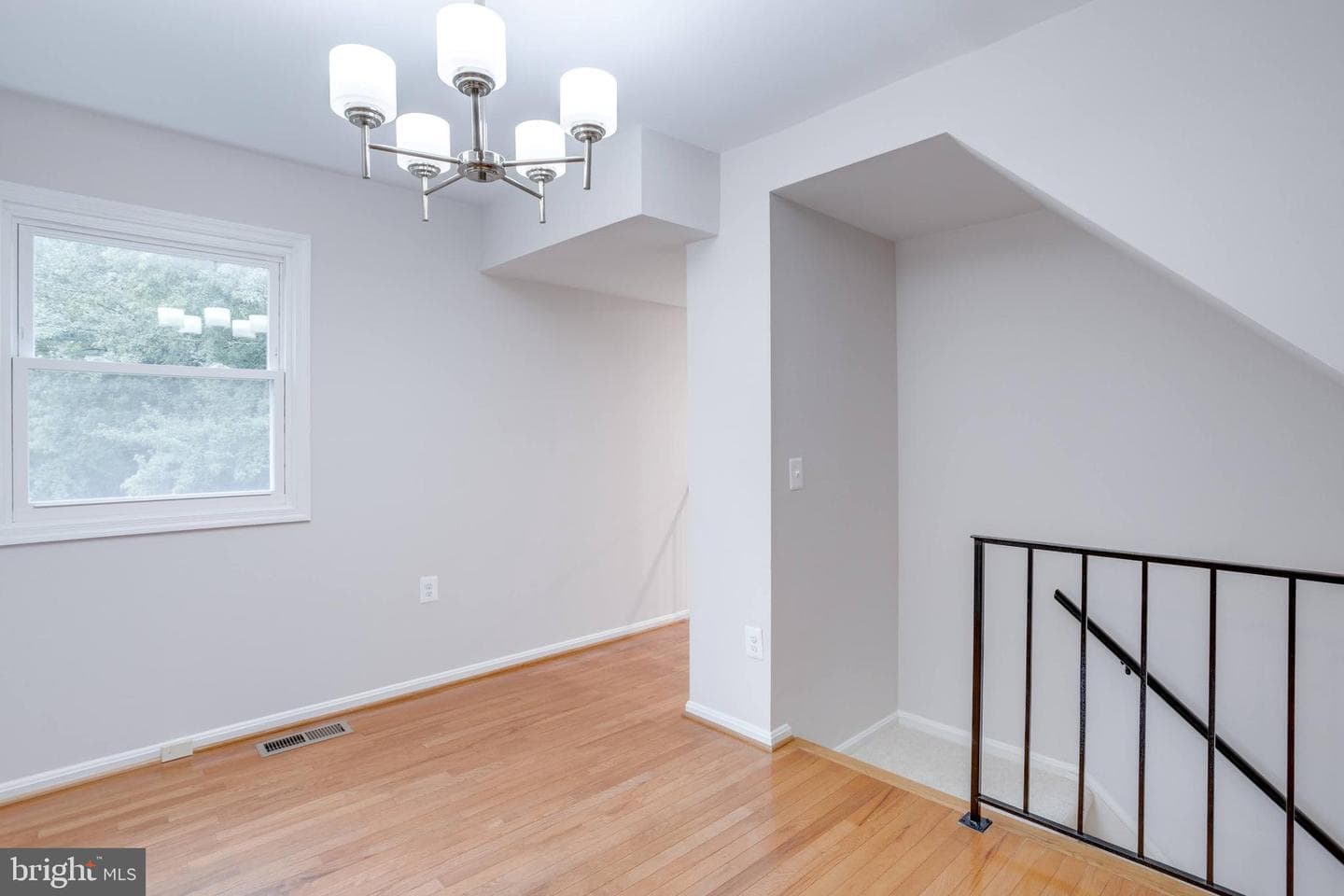 4548 Garbo Court photo 13