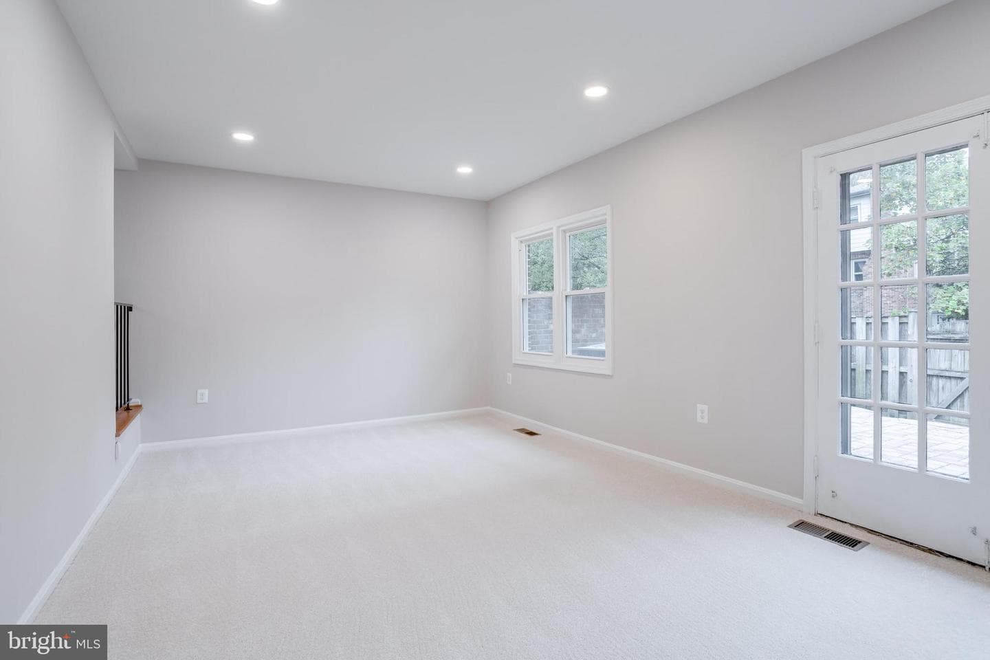 4548 Garbo Court photo 16