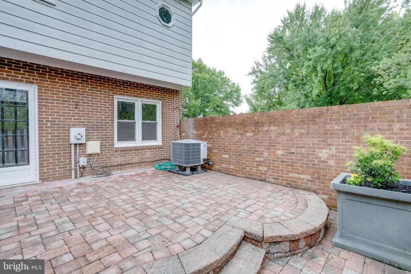 4548 Garbo Court photo 3