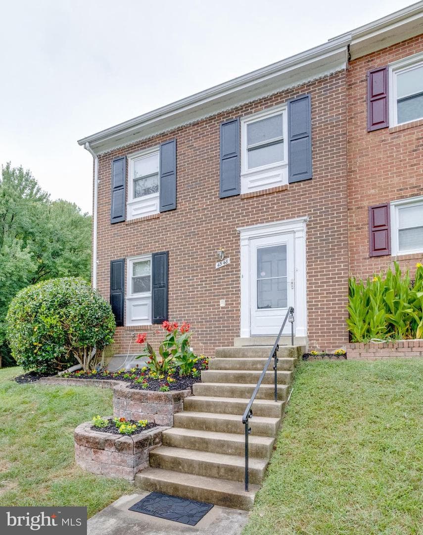 4548 Garbo Court photo 35