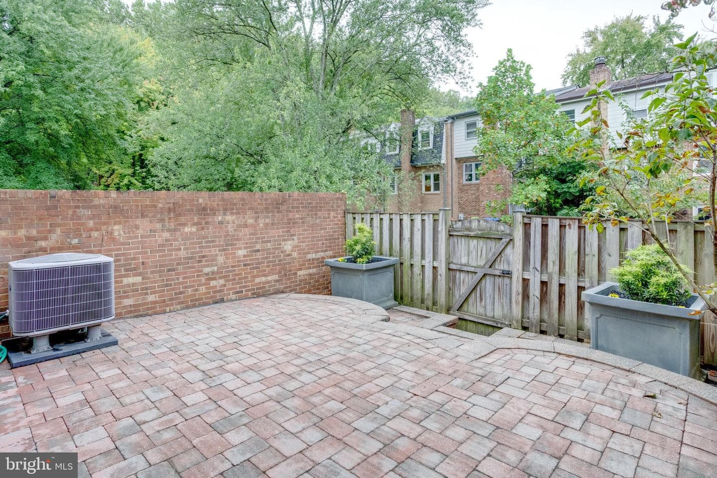 4548 Garbo Court photo 38