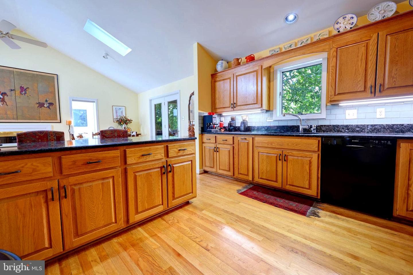 1410 Cedar Avenue photo 10