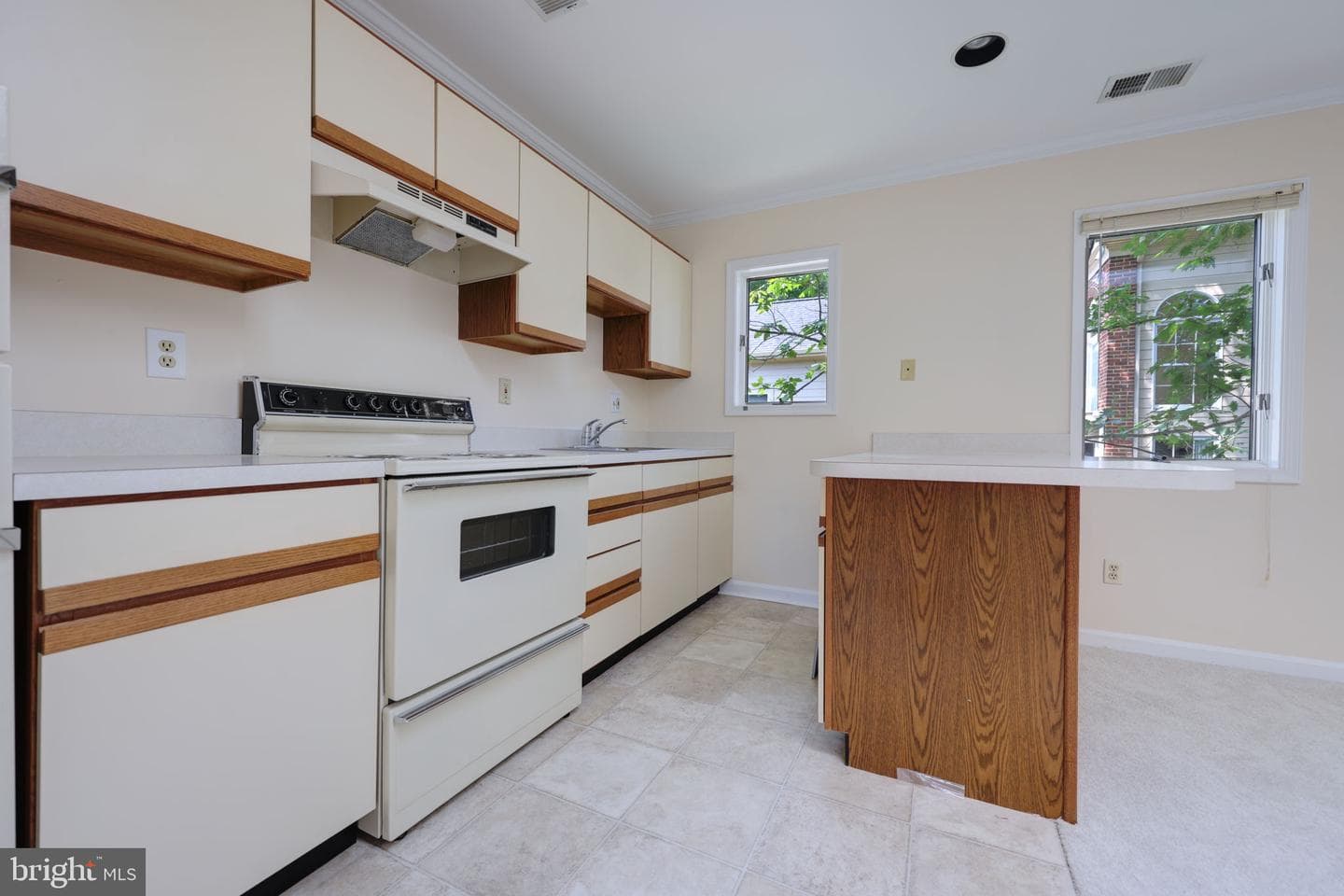 1410 Cedar Avenue photo 46