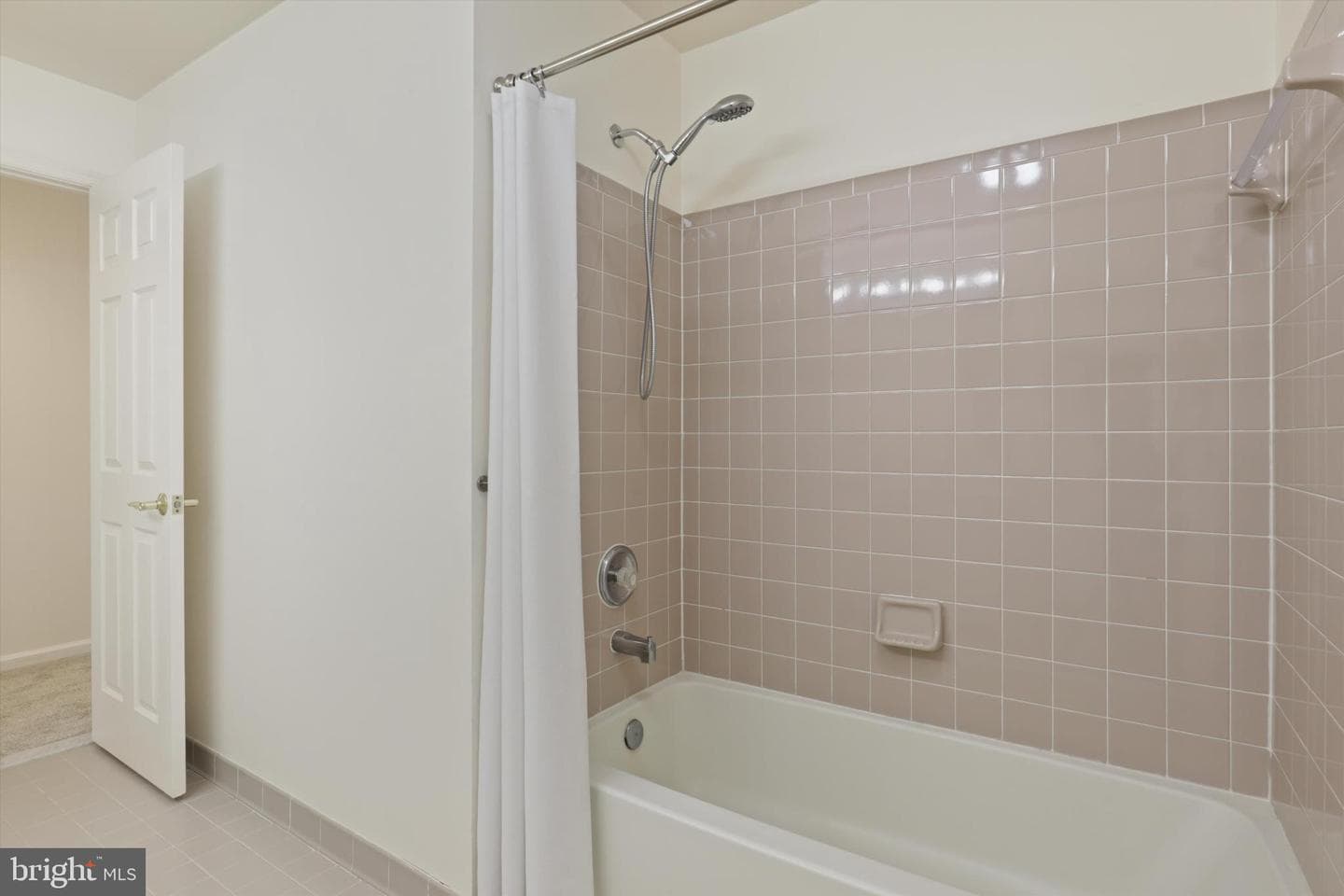 1270 Woodbrook Court photo 31