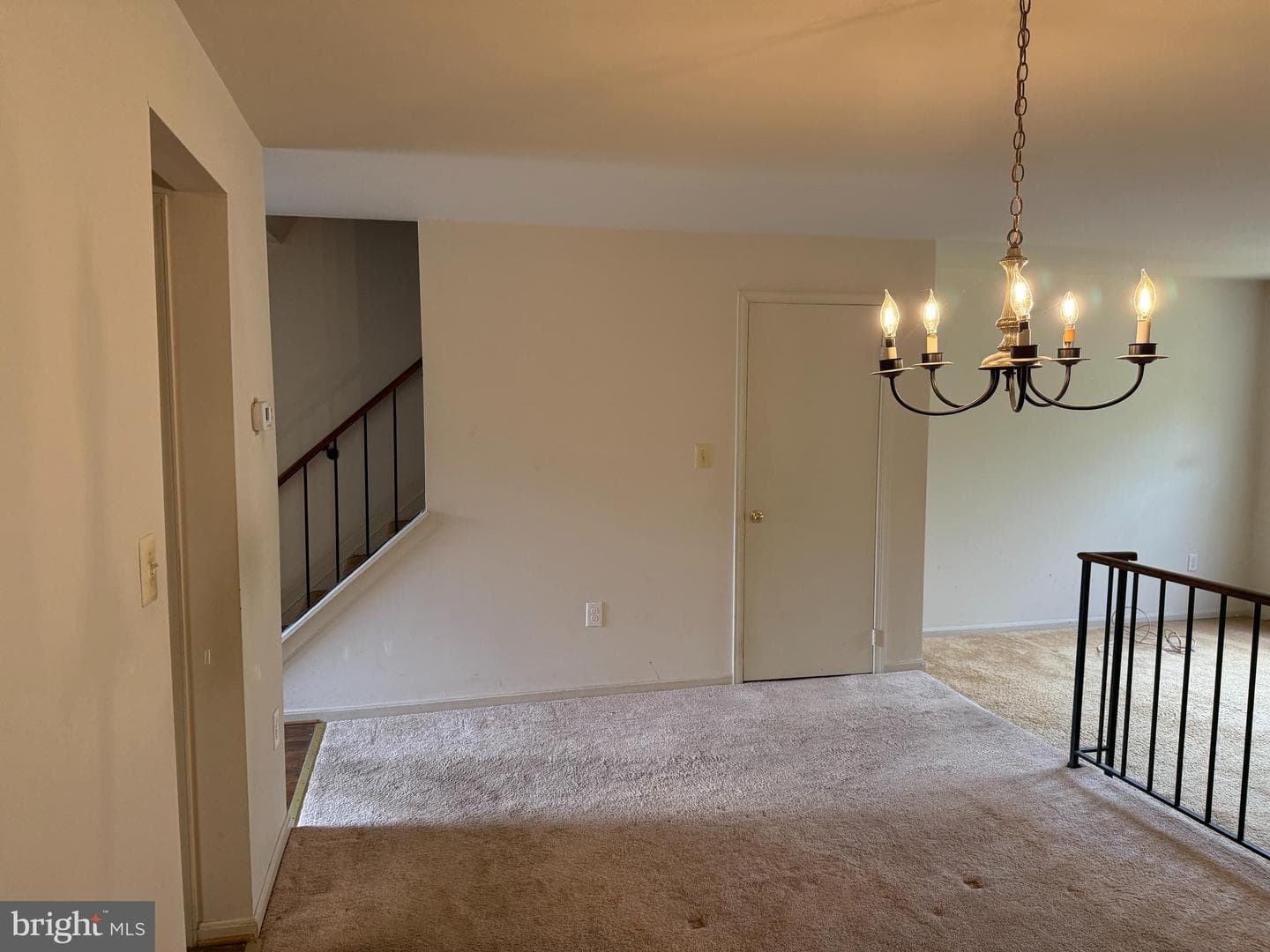 7850 Butterfield Lane photo 7