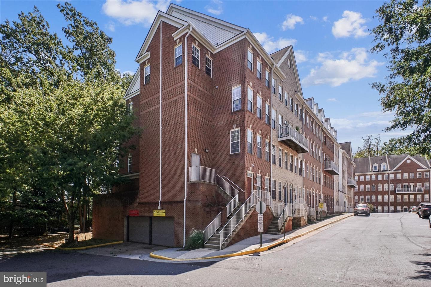 2663 Manhattan Place #310 photo 26